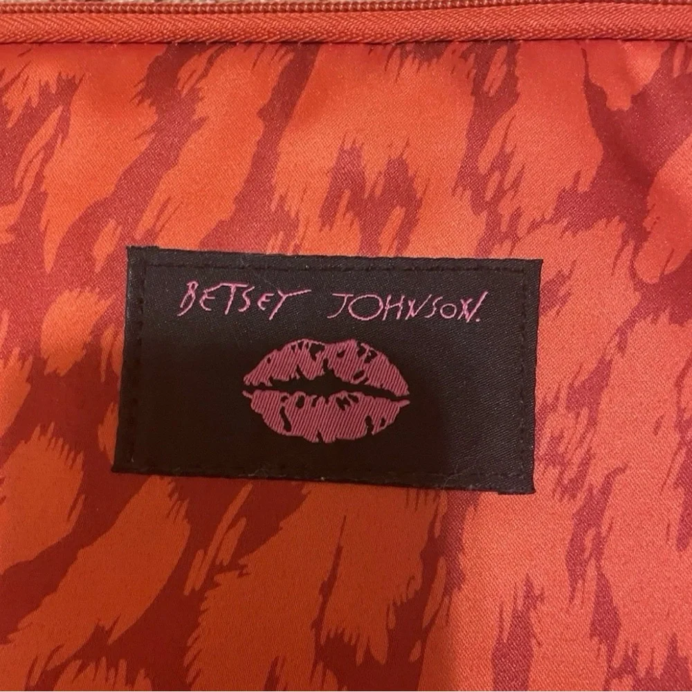 Betsey Johnson red leopard print nylon laptop sleeve.